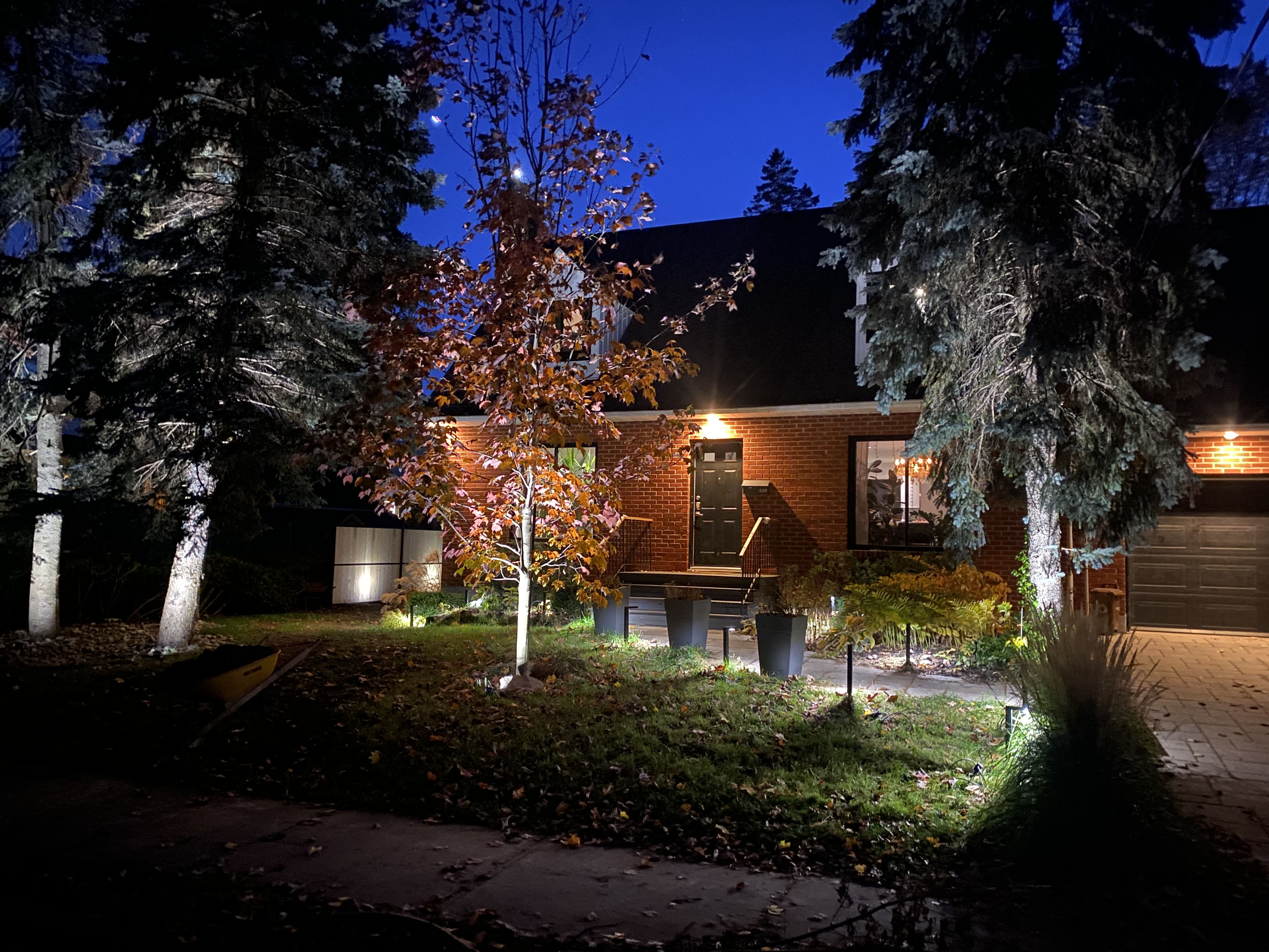 LED landscaping lights